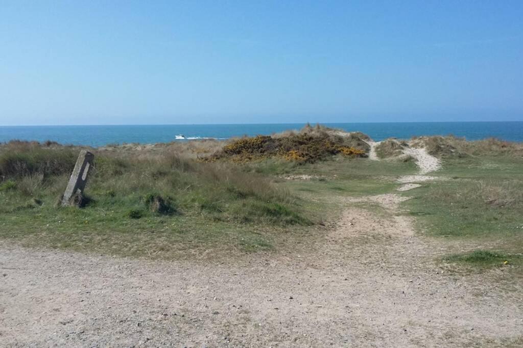 Gite Ouest De La Pointe D'Agon Buitenkant foto